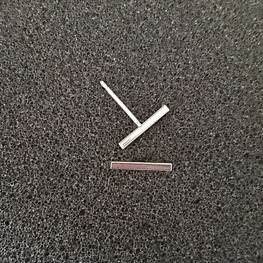 RESTOCKED! Minimalist Silvertone Bar Earrings - Picture 2 of 3